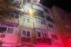Incendiu la un apartament din Năvodari! 14 persoane au fost evacuate, iar un bătrân a ajuns la spital 18804648
