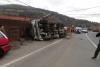 Accident în Covasna: Un camion s-a răsturnat, iar șoferul a murit 18809647