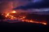 Erupția vulcanului Mauna Loa, atracție pentru turiști  18813309