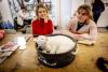 Cafeneaua cu pisici, locul unde îți iei doza de cafea și de…feline. Iată imaginile 18813656