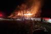 O casă a luat foc, în localitatea Siliștea. Pompierii intervin cu mai multe autospeciale 18814165