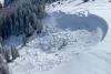 Turiști străini prinși de o avalanșă în Munții Rodnei. O persoană a murit, alte două au fost găsite în viață 18826990