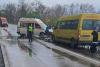 Accident grav în Buzău. Ciocnire între un microbuz de transport persoane și un autoturism. A fost activat Planul Roșu de Intervenție 18836309