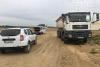 Camioane care descărcau ilegal deșeuri în Sectorul 5, confiscate de autorități FOTO și VIDEO 18839476