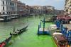O parte din apa din canalul central al Veneției a devenit verde fluorescentă 18841917