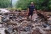 S-a dezlănțuit potopul la Cerbăl! Drum complet distrus într-o clipă de furia naturii 18846763