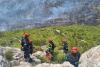 Aproximativ 80 de pompieri români au intervenit, joi, pentru stingerea incendiilor în zone din N-V Atenei 18850966