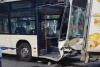 Accident grav cu un autobuz STB și o autoutilitară, în Bucureşti. Un pasager a ajuns la spital 18854075