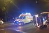 O ambulanță s-a răsturnat la Brașov, după impactul cu un autoturism. Șoferul, asistenta și pacienta au ajuns la spital 18856030