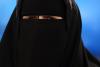 Franța interzice îmbrăcămintea musulmană abaya în școlile de stat 18856615