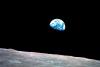 Astronautul de pe Apollo 8, care a surprins prima imagine color a Pământului, a murit într-un accident de avion 18902380