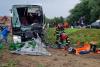 Plan Roșu la Sibiu: Accident groaznic între un camion plin cu bere şi un autocar cu 56 de pasageri  18904760