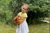Fundația Carmistin a donat 10.000 găini ouătoare BIO 18906472