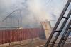 Incendiu uriaș în Giurgiu. Un parc auto și o gospodărie au luat foc 18959846