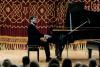 Cătălin Răducanu revine în septembrie 2025 cu a treia ediție a turneului național Un artist, un pian, un țambal – clasic, jazz, folclor 18970306