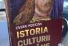 Șuetă cu istoricul Ovidiu Pecican: „Fără a ști pe ce depozite de averi stăm, ne subestimăm, folosim mersul piticului, ne vindem ieftin, ba uneori ne dăm chiar pe gratis!” 18972275