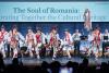 Ambasadoarea României la UNESCO, Simona-Mirela Miculescu a cântat Sanie cu zurgălăi alături de Junii Sibiului pe scena Sălii mari a UNESCO de la Paris 18977991