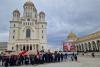 REPORTAJ: Ultima noapte de închinare în coada „legionarilor”  18979551