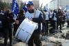 Protestul sindicaliștilor din Educație: „Căutăm ministru. Oferim: salarii tăiate și haos legislativ” 18993205
