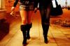 Fete de 15 și 19 ani, puse să se prostitueze de cel care le promitea iubire 18993594