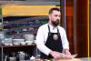 Alex Dodoaia îi provoacă pe jurați cu un preparat neașteptat în audițiile Chefi la cuțite: „Am lucrat câte 16-17 ore pe zi într-un renumit restaurant cu stele Michelin” 18995978