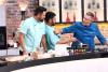 Chef Sautner oferă cuțitul de aur în ediția Chefi la cuțite de diseară, iar Florin Răducioiu vine la degustarea unei amulete puse în premieră la bătaie 18999140