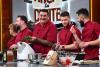 Prima confruntare a echipelor, prima alarmă a amuletei, primii fiori ai probei eliminatorii și un super-avantaj în premieră! Diseară încep battle-urile Chefi la cuțite 19003462