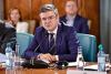 Șmecherie politică, pe motiv de PNRR. Deși nu are voie, Guvernul demis a inițiat și negociază Legea salarizării. Dar o va plasa, pentru asumare, „săgeților” din Parlament. 19010343