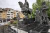 REPORTAJ: Războiul statuilor din inima României. Mihai Viteazul călărește pe moloz, la Sfântu Gheorghe 19012759