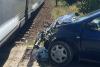 La un pas de tragedie în Constanța! Un autoturism a fost lovit de un tren Regio după ce șoferul a intrat pe pasajul pietonal 19013829