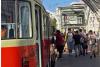 Călătorie în timp pe străzile Capitalei: Expoziție auto de epocă și călătorii cu tramvaiele comuniste Tatra 19018774
