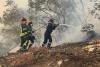 Pompierii români sting incendii pentru a salva locuințele francezilor 19020462